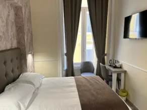 Hotel Le Petit - Rum