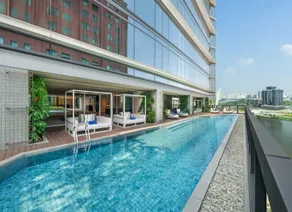 Hilton Saigon - Pool