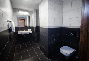 Vulcan Hotel - Bathroom