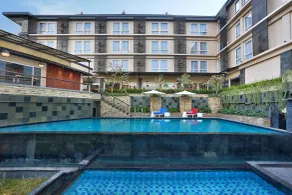 Azana Boutique Hotel Denpasar - Pool