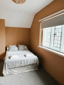 The Red Lion Inn - Room