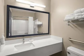 Travelodge by Wyndham Fargo - Salle de bain