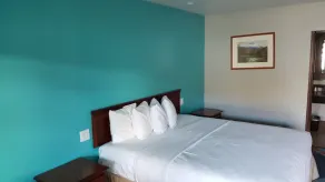 Fortuna Redwood Inn - Zimmer