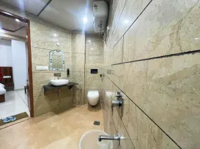 Hotel Dalhousie Hills Dalhousie - Bathroom