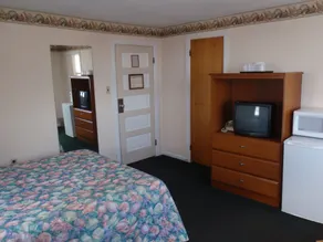 Majestic Hotel & Apartments - Room