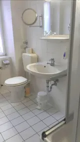 Hotel Bergische Schweiz - Bathroom