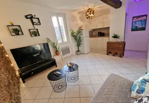 GregBnb - Studio 25m2 - Terasse 30m2 - CLIMATISÉ - ΔΔΔ - Værelse