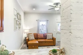 3 Mi to Dtwn: Covington Getaway w/ Backyard - Innvendig