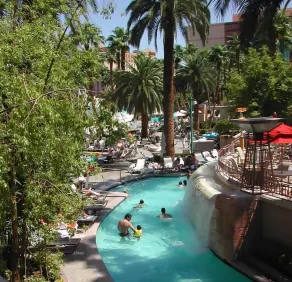 MGM Signature - Piscine