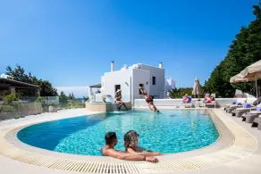 Alyko Villas - Basseng