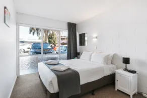 Roselands Motel - Chambre