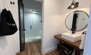 The Factory - Baño