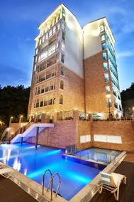 Hotel Thesoom Forest - Pool