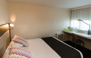 Hôtel Campanile Agen - Chambre
