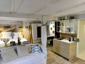 NOX HOTEL - Zimmer 4 Essence - Digital-Check-In - No Reception - nahe Bretten & Karlsruhe - Camera