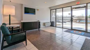 Motel 6-Danvers, MA - Boston North - Hall