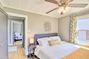 Cozy Cottage Near Dtwn Dining, Walk to Casino - Interiör