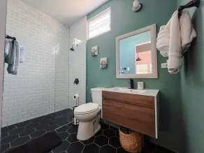 Dream Beach House by Sonsoleá Host - Bathroom