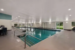Wyndham Garden Galena Hotel & Day Spa - Piscine