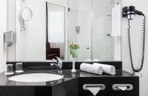 Hotel Erfurt City Center by Leonardo Hotels - Salle de bain