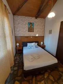 Logement située sur une colline avec des vues spectaculaires sur la mer - Chambre