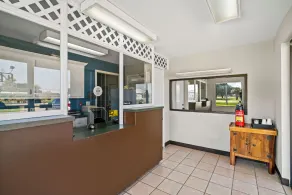 Cypress Inn - Rezeption
