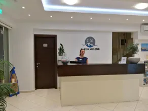 Carisa Suites and Apartments - Resepsjon
