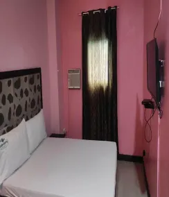 Ranchotel General Trias Cavite by RedDoorz - Room