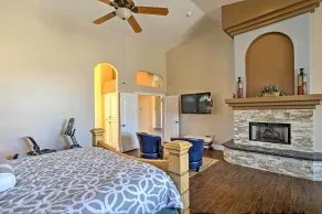 Luxe Scottsdale Home w/ Pool & Mountain Views! - Innvendig
