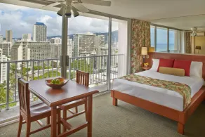 Pacific Monarch Hotel - Vue de la chambre