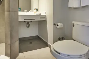 City Express Junior by Marriott Leon Centro de Convenciones - Salle de bain