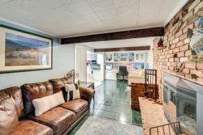 Easy Cleveland Access! Quiet Suburb Stay w/ Yard - Interior