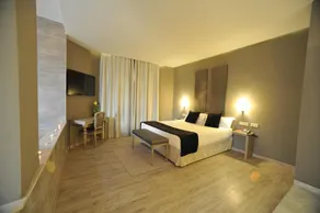 Hotel Luve - Room