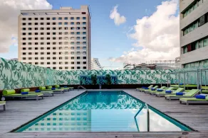 VIP Grand Lisboa Hotel & Spa - Piscine