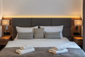 Meta Apartments - Room