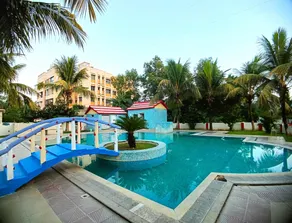 Resort K Sea view Digha - Pool