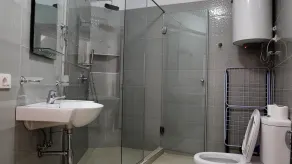 Bougainville Bay Apartments - Badezimmer