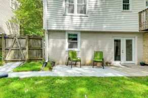 4 Mi to Lake Bernard Frank! Bright Unit w/ Patio - Innenbereich