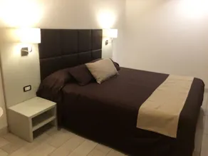 Ape - Habitación