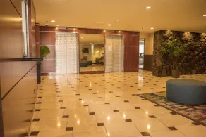 Charmant appartement avec terrasse et piscine | À côté de la plage | Parfait pour le travail à distance - Hall