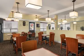 Nova Inn Yellowknife - Restaurant