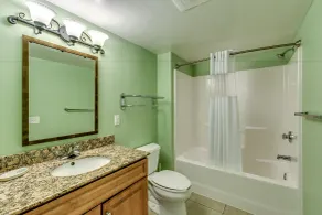 Wohnung gegenüber vom Strand, Außenpools | Tilghman Beach und Golf - 8005 - Badezimmer