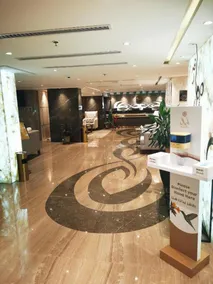Assal Al - Hamraa  اصال الحمراء - Reception