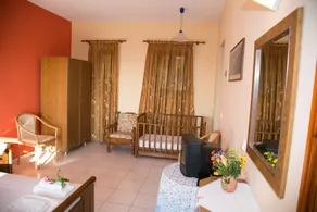 Almyros Studios & Apartments - Habitación