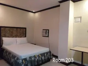 Ranchotel General Trias Cavite by RedDoorz - Room