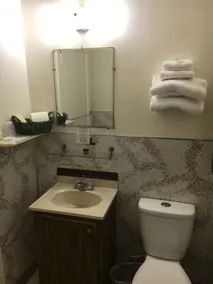 Dunsmuir Lodge - Room