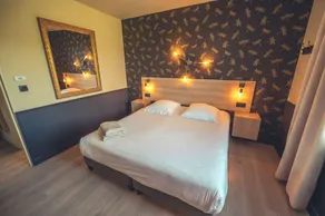 Logis Hôtel Restaurant Le Plantevin - Room