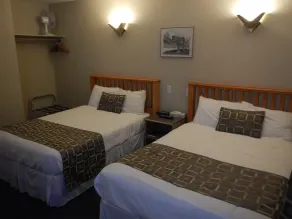 Fernie Slopeside Lodge - Habitación