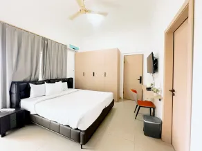 Golden Crystal Hotel - Room