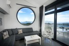 Entechnos Living - Camera